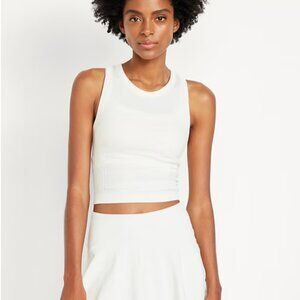 Fluid Seamless Fitted Crop Tank Top